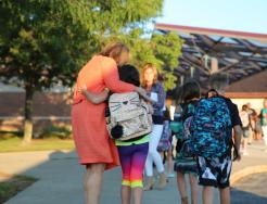 Horizon Elementary School Principal Tressa Decker welcomes students back on the 1st Day of School