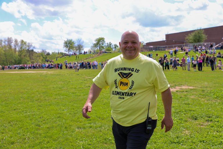 Running is Elementary: PHM staff volunteers
